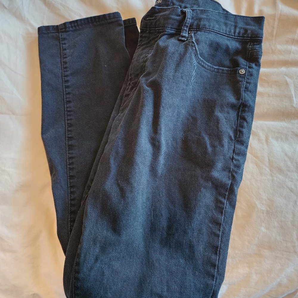 Aeropostale Black Skinny Jeans 34.34 Used (Distressed)